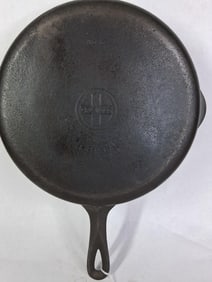 Griswold Small Block Logo Cast Iron No. 8 Skillet