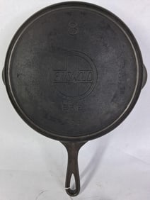 Griswold Slant Logo Cast Iron No. 8 Skillet w/ Fire Ring