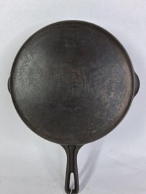 Griswold Small Block Logo Cast Iron No. 8 Skillet