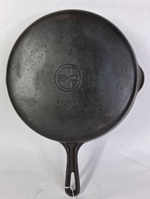 Griswold Small Block Logo Cast Iron No. 8 Skillet