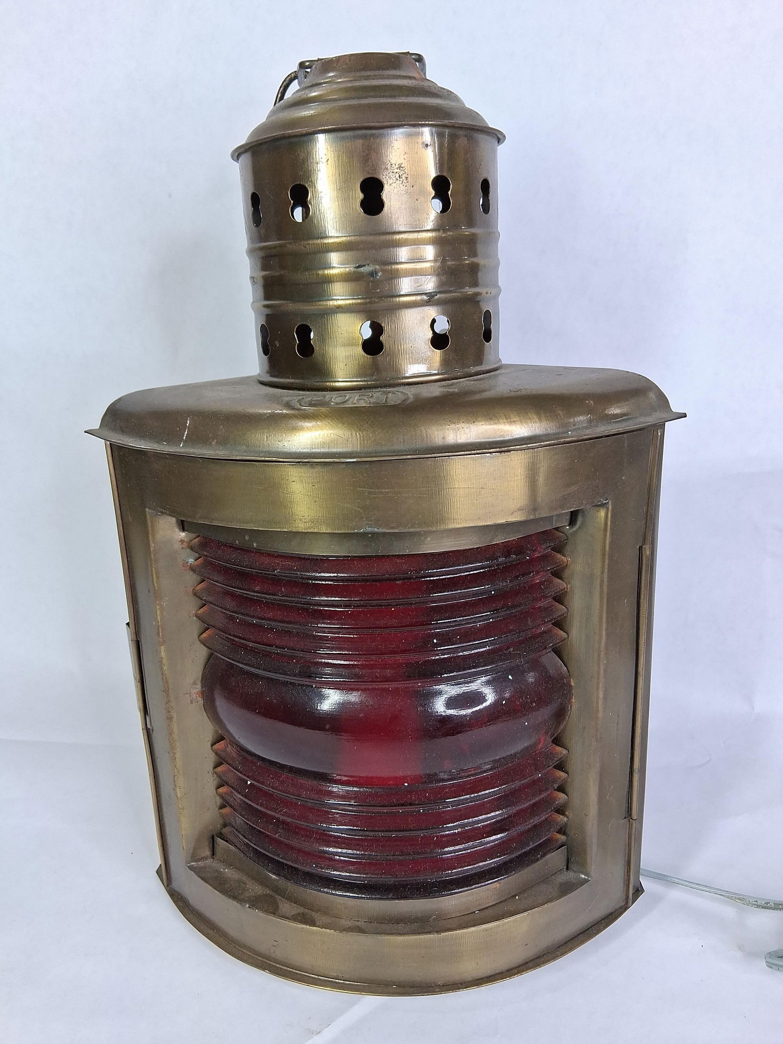 Moby Dick Specialties Nautical Electrified Corner Wall Hanging Lantern (1 of 5)