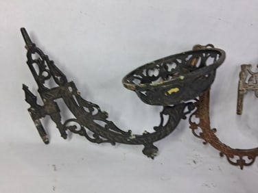 Cast Iron Oil Lamp Holders