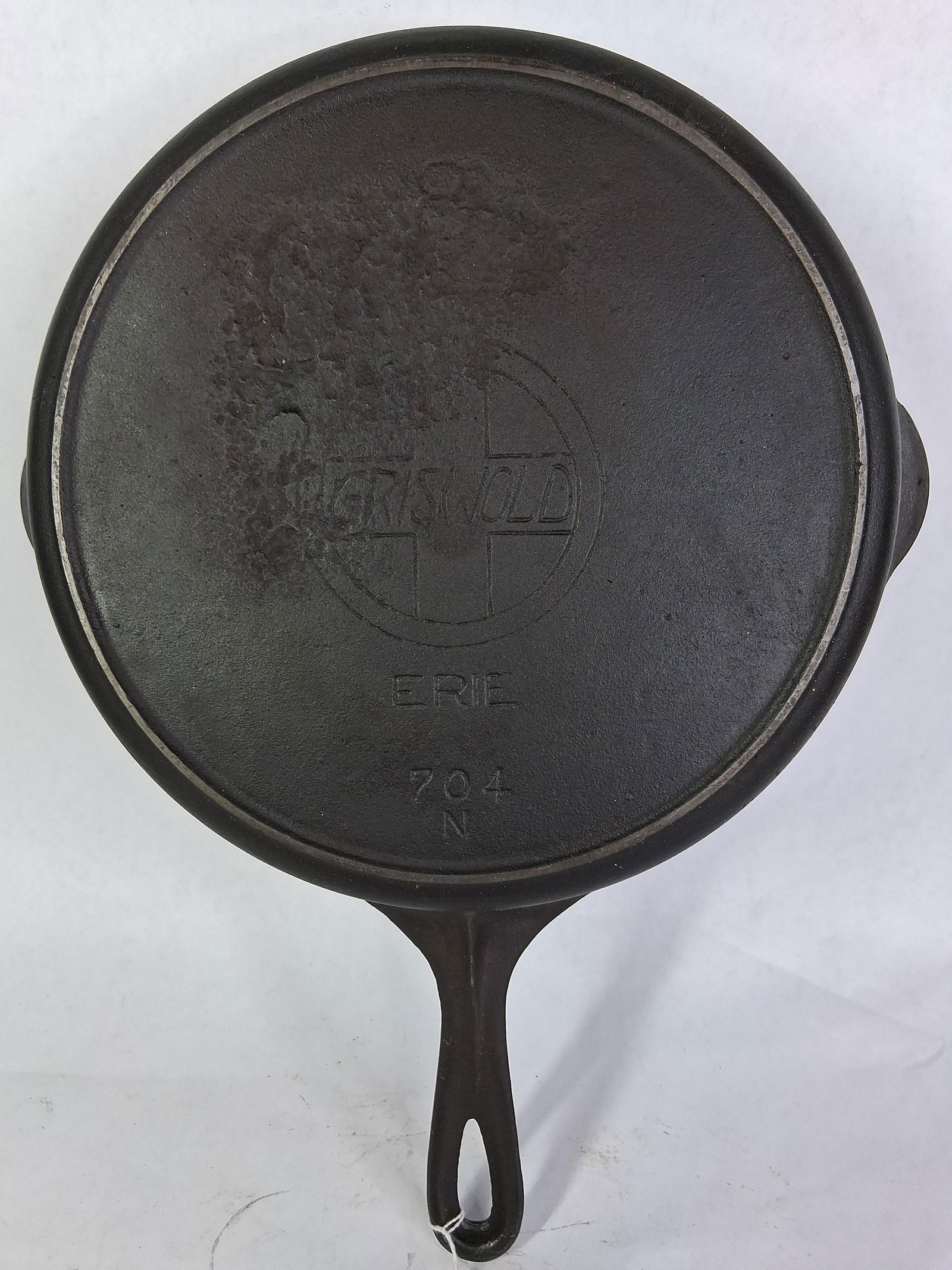 Griswold Slant Logo Cast Iron No. 8 Skillet w/ Heat Ring (1 of 6)