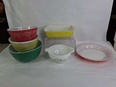 Pyrex Vintage Lot of Various Pattern and Size Mixing Bowls, Pie Plate and Casserole Dish