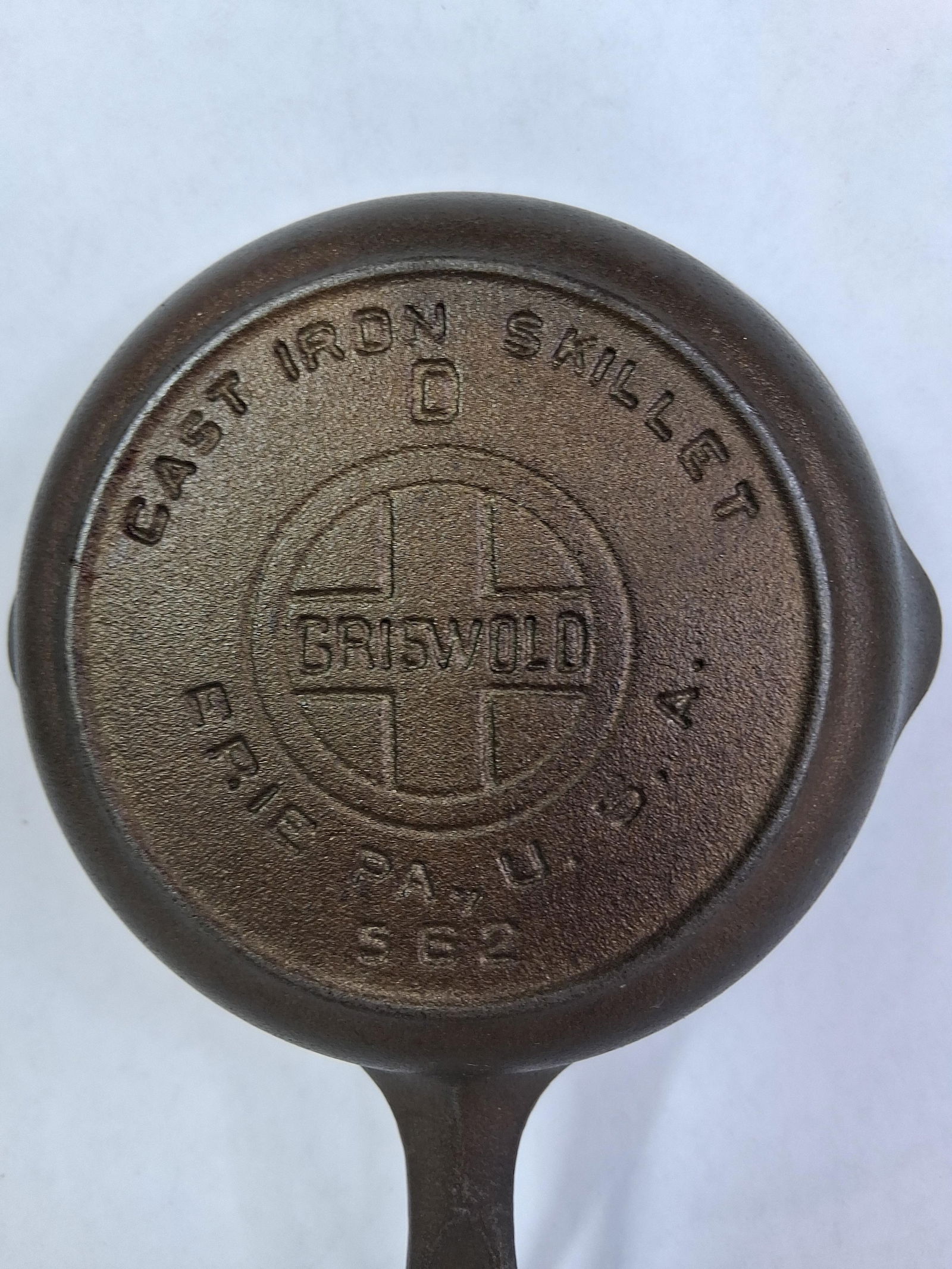 Griswold Small Block Logo Cast Iron No. 0 Skillet w/ Fire Ring: Good overall clean condition