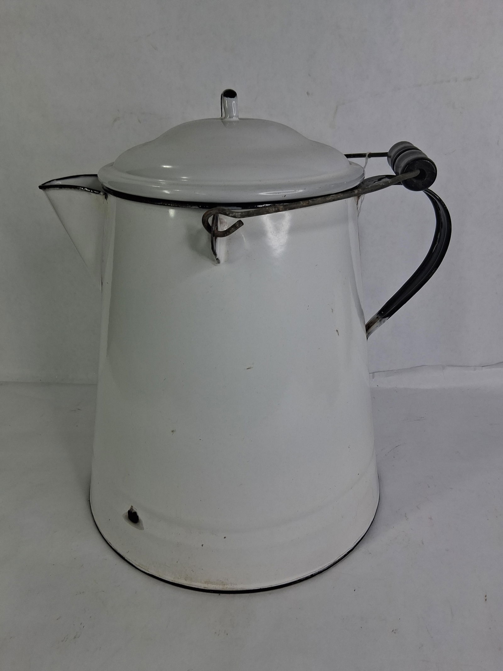 Granite / Enamel Coffee Pot w/ Lid and Bale Handle (1 of 6)