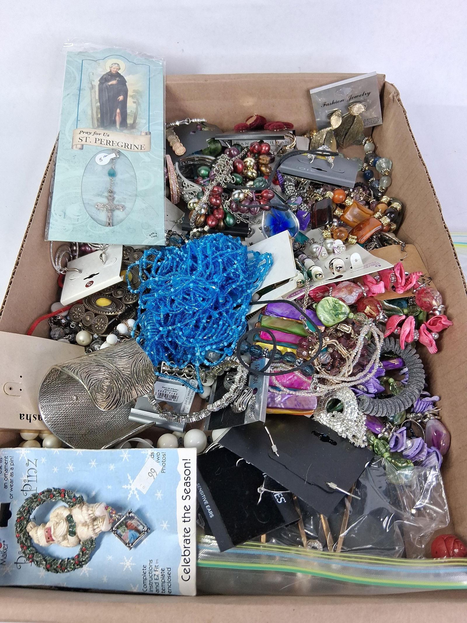 Large Unsorted Lot of Jewelry Inc. New Necklaces, Bracelets, Earrings and More (1 of 10)