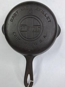 Griswold Large Block Logo Cast Iron No. 3 Skillet
