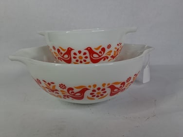 Pyrex Vintage Cinderella Friendship Pattern Nesting Mixing Bowl Set of 2`