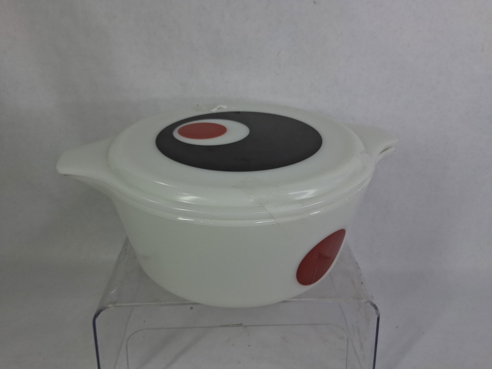 RARE Moon Deco Pyrex Lidded Casserole Dish: 2.5 qt. with no chips, cracks or breaks 