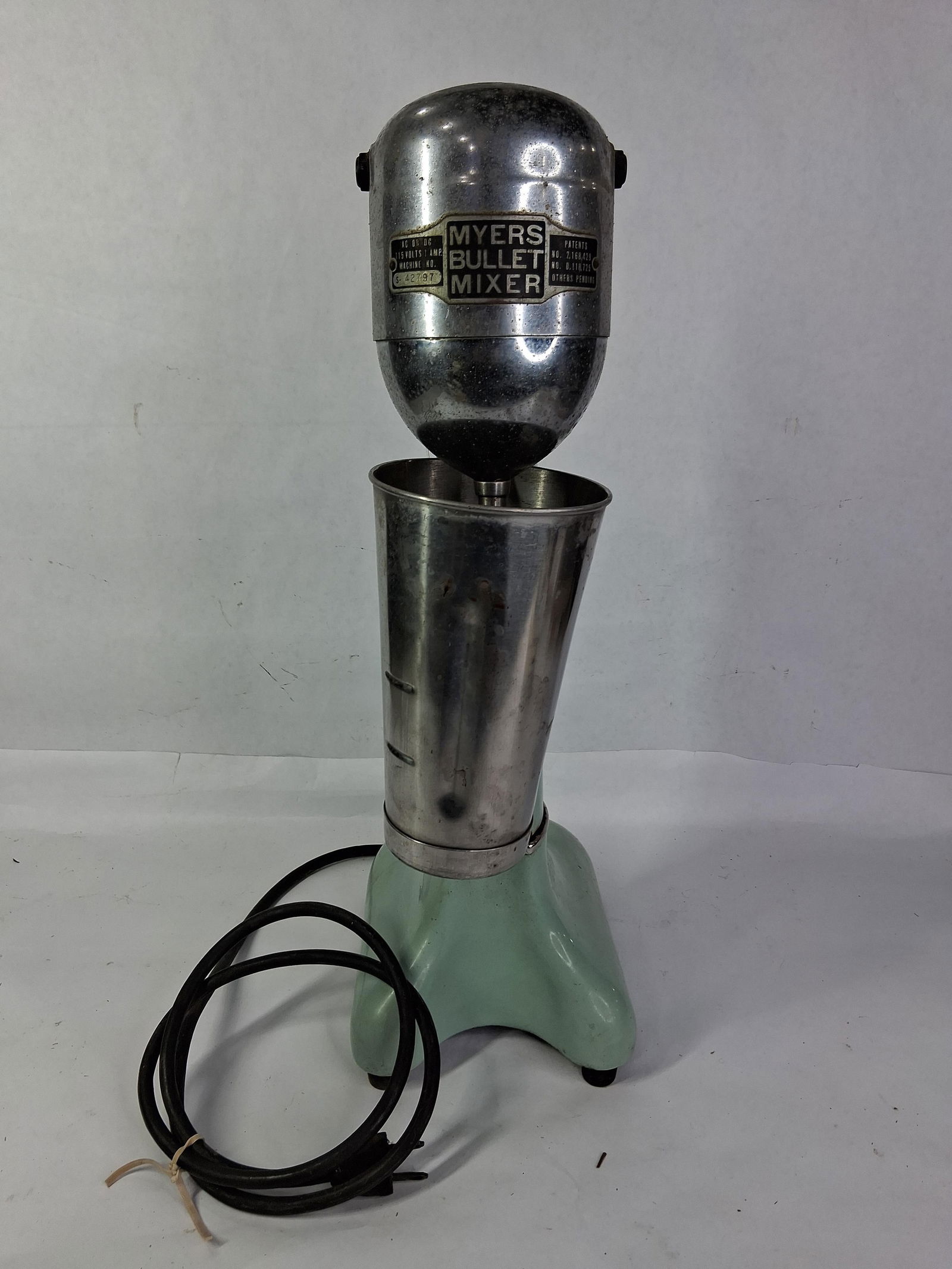 Mint Green Myers Bullet Milkshake Mixer (1 of 5)