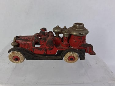 Hubley Cast Iron Pumper Fire Truck
