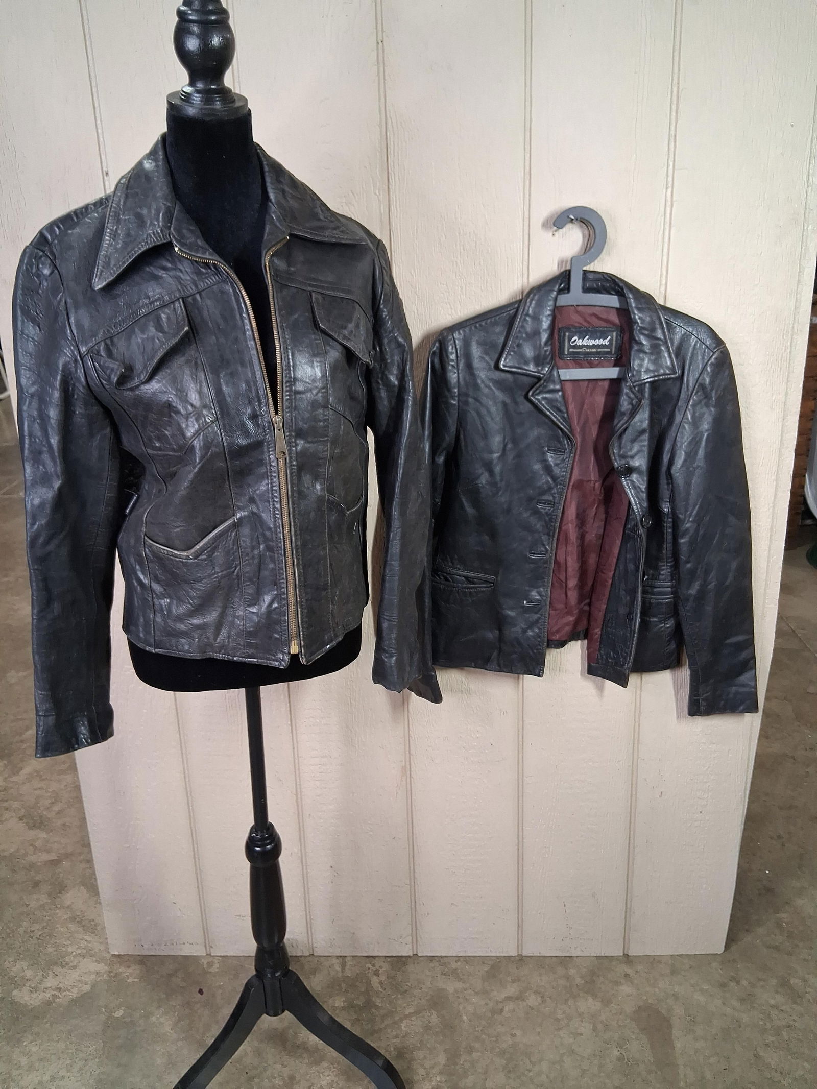 Oakwood Classic and Mario St. Victore Leather Jackets Lot of 2: Mario St. Victore is a size 38 Oakwood appears to be a med.? both showing areas of wear due to age and wear?