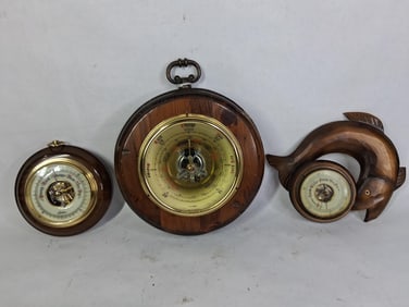 Wall Hanging Fish and Round Style Barometers