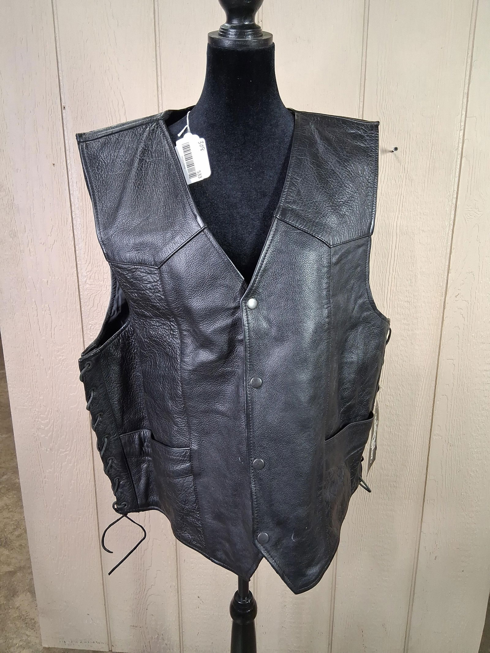 Leather Gallery Mens Snap up Braided Leather Sides Riding Vest: great NOS condition with original tag still fully intact size 54? made in pakistan? heavy leather vest