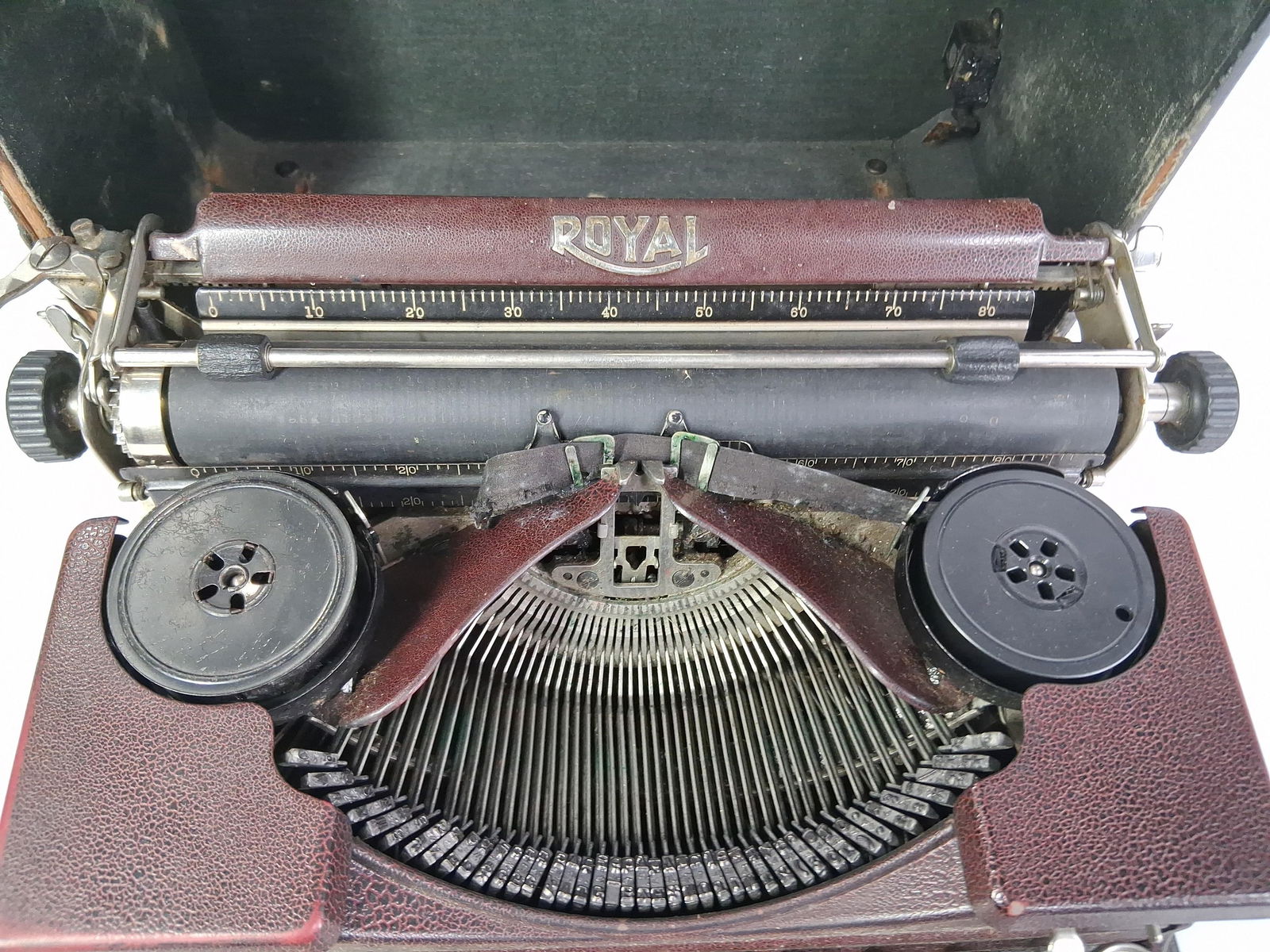 Royal Traveling Typewriter - 4