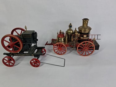 Ertl  McCormick Deering Limited Edition Model M Gasoline Engine & Waco Fire Steam Engine