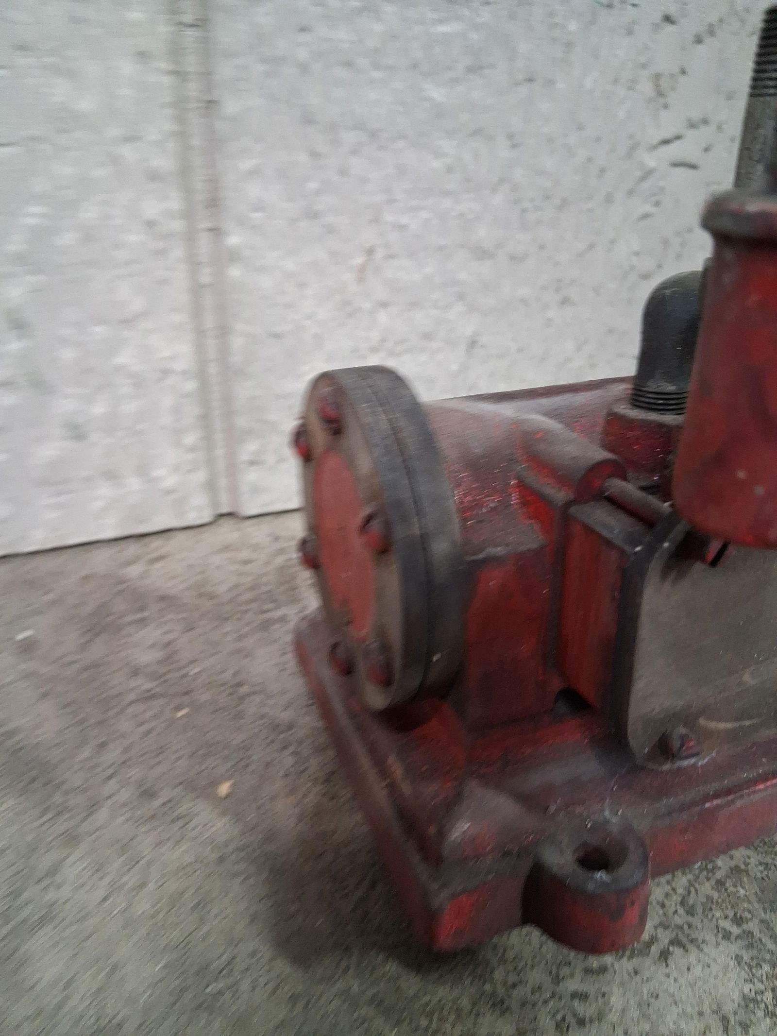 Stationary Horizontal Steam Engine Model - 7