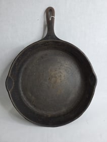 Wagner Ware Cast Iron No. 10 Skillet