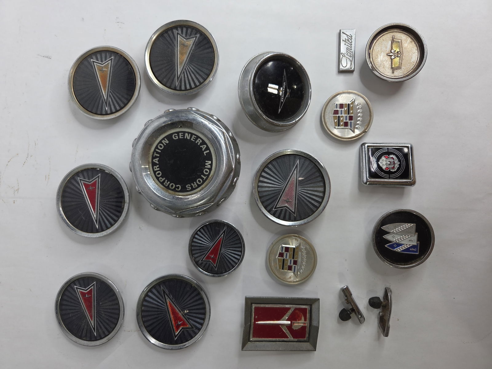 Automobile Emblems, Center Caps, Steering Wheel Horn Inlays and More (1 of 12)