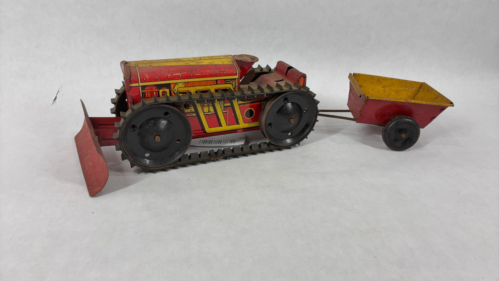 Marx Super Power Snap Caterpillar Wind Up Tin Litho Climbing Tractor and Wagon (1 of 10)