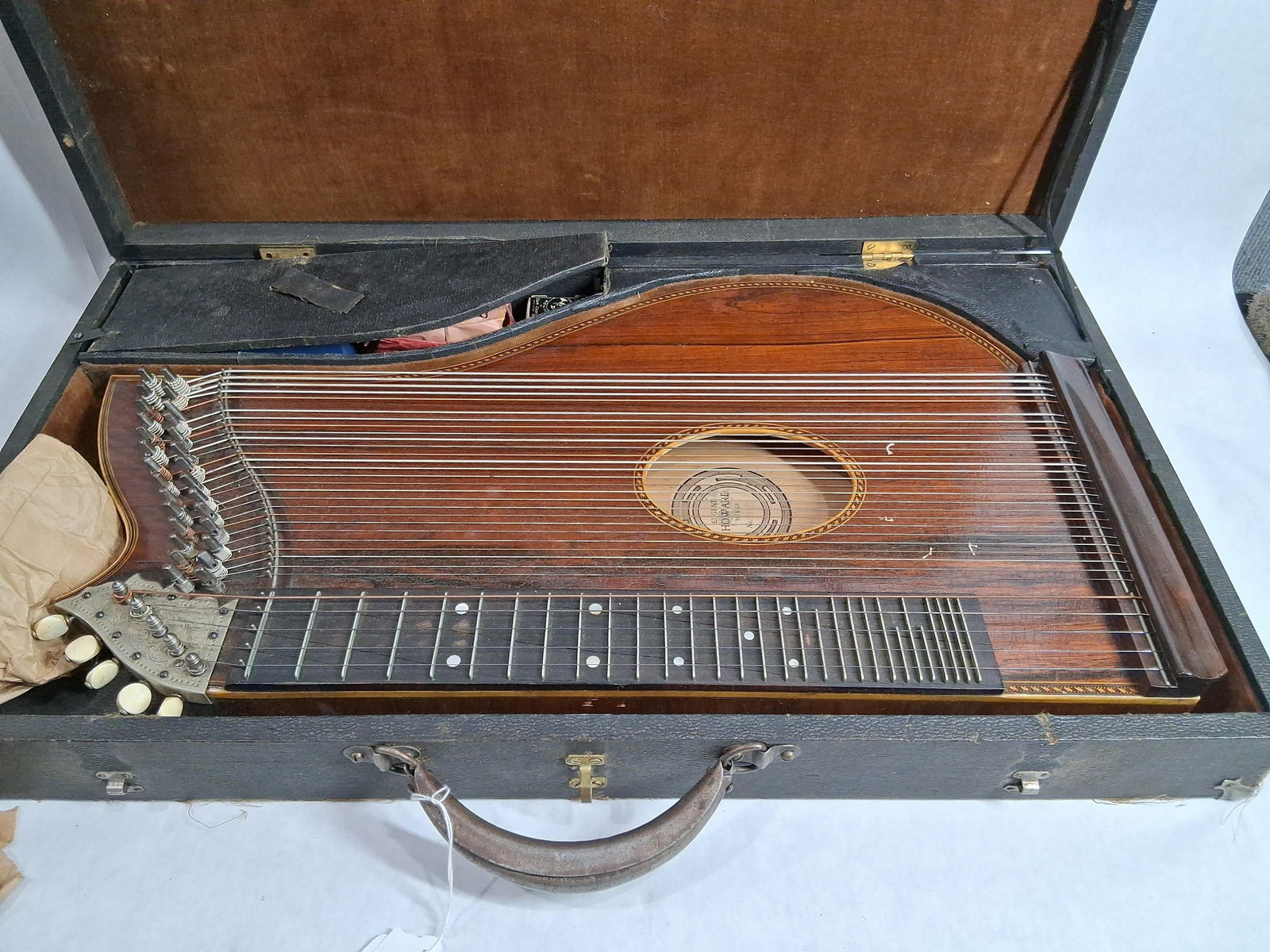 Great Early Zither w/ Accessories and Music in Portable Carrying Case (1 of 7)