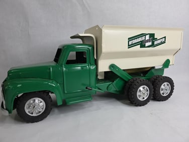 Buddy L Hydraulic Dumper Grain Dump Bed Truck