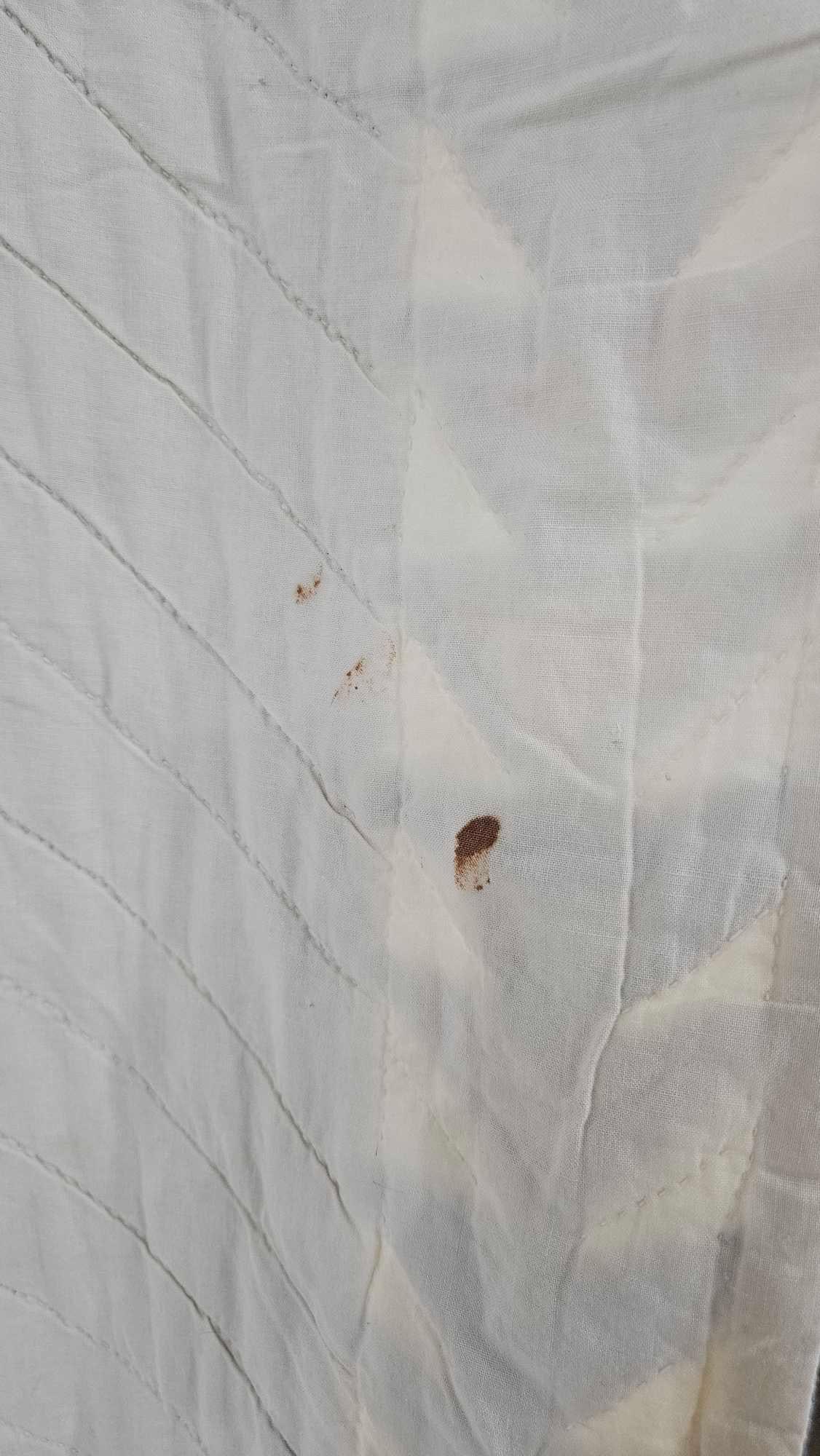 Hand Stitched Pineapple Pattern Quilt - 7