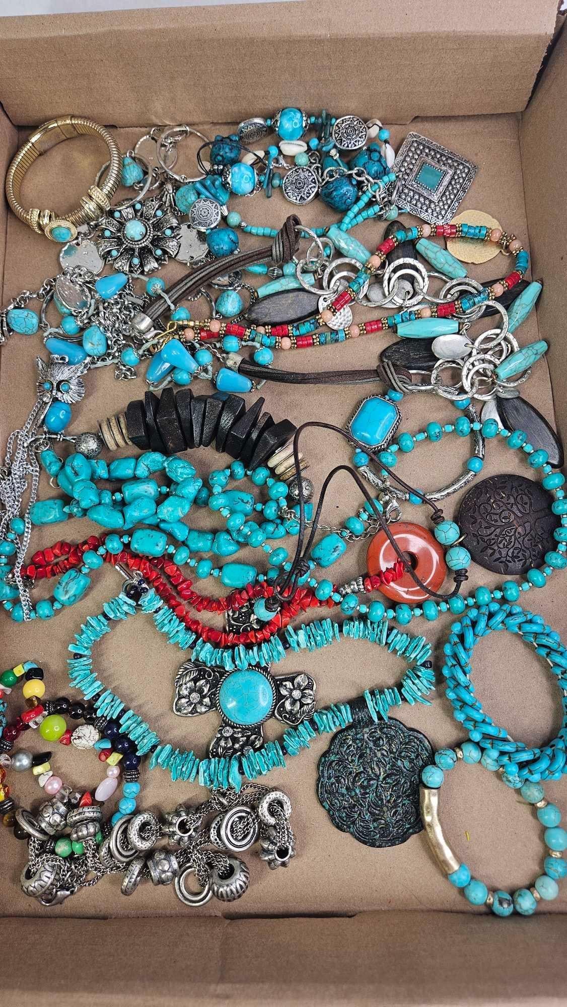 Western & Turquoise Necklaces and Costume Jewelry (1 of 7)