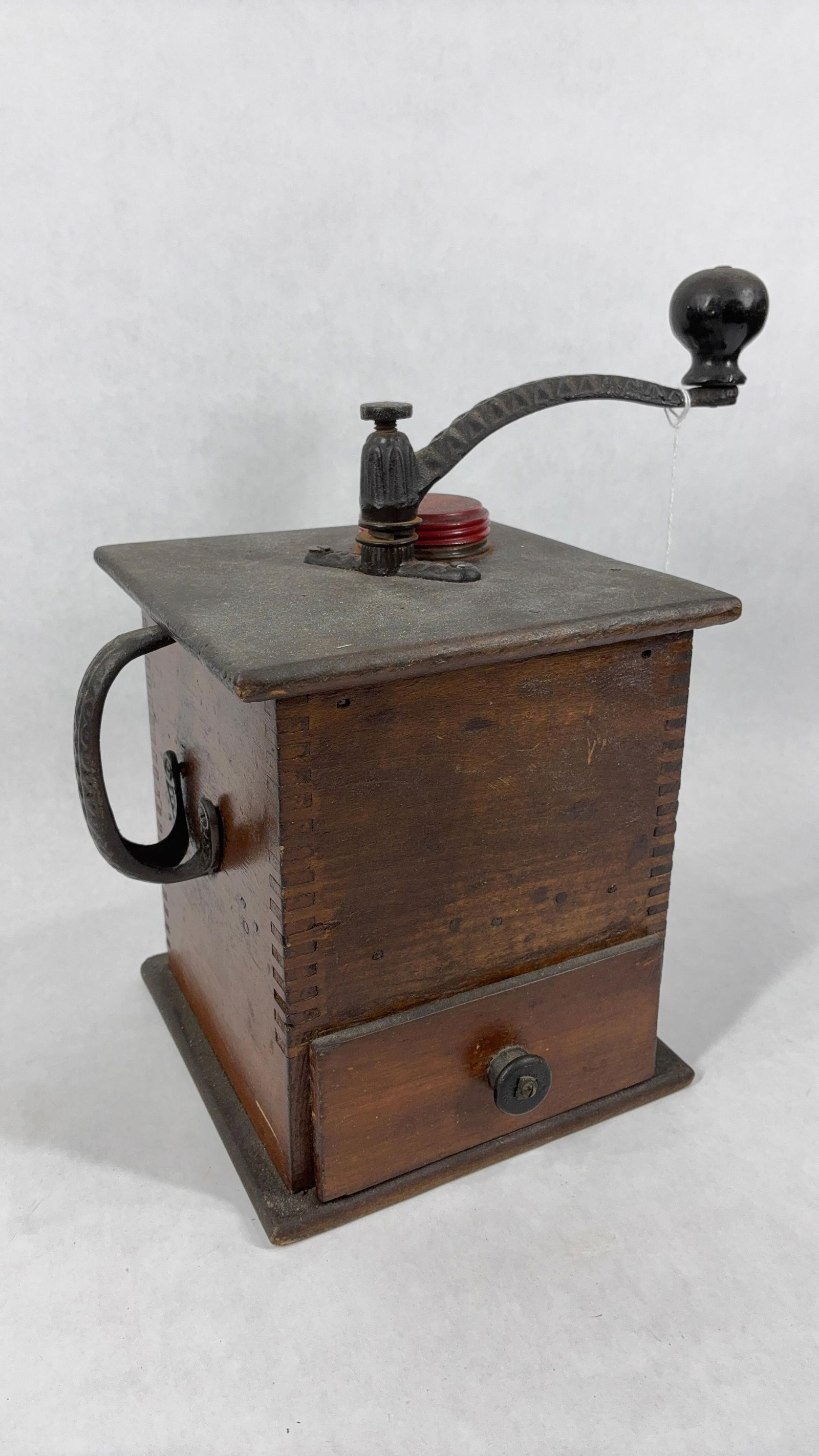 Antique Dovetailed Wood Hand Crank Coffee Grinder / Mill: Great overall condition with all parts moving freely as should? 8? x 7 x 7