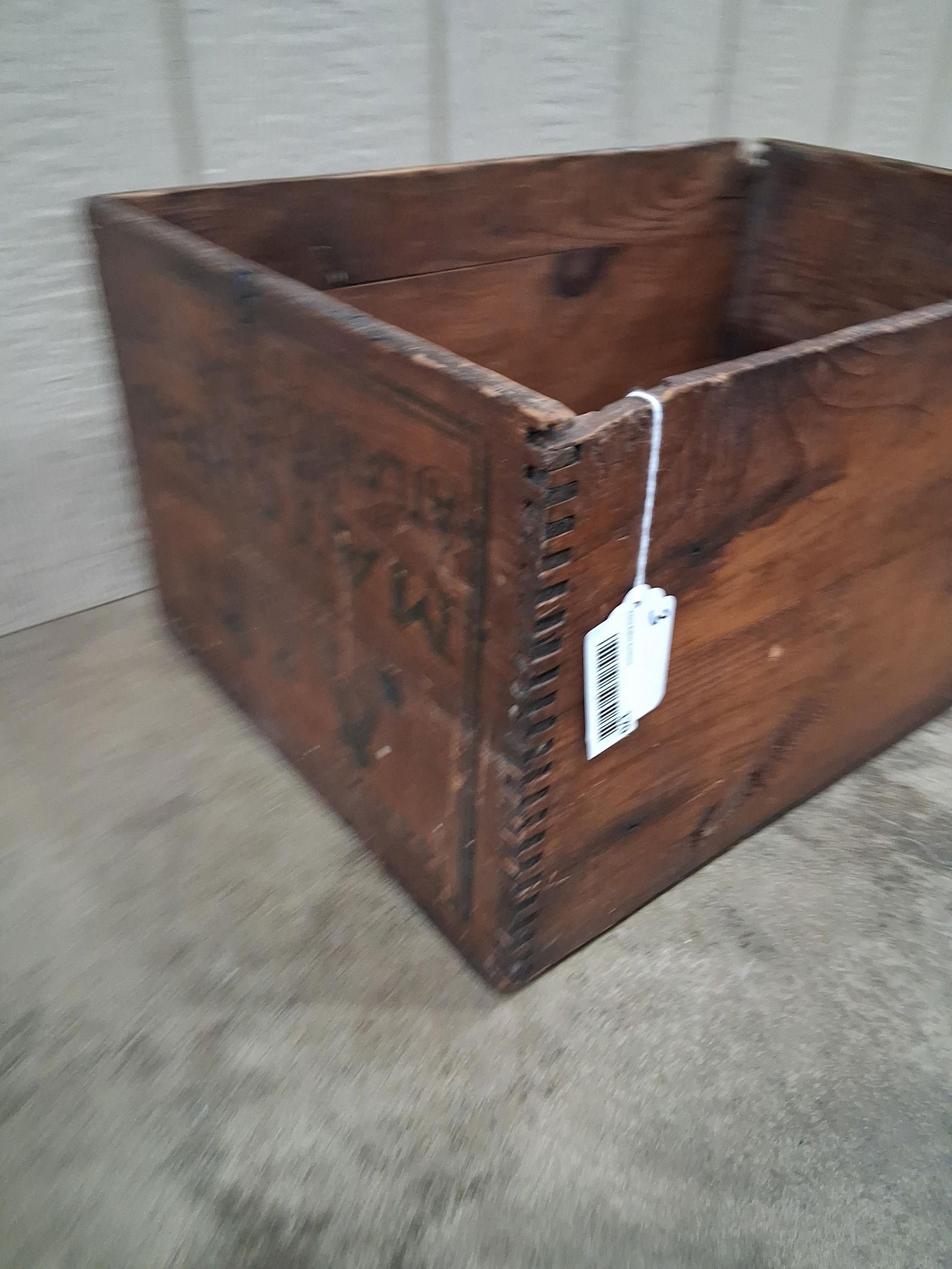 Antique Wood Dovetail A & P High Grade Matches Atlantic & Pacific Tea Co. Shipping Crate (1 of 9)