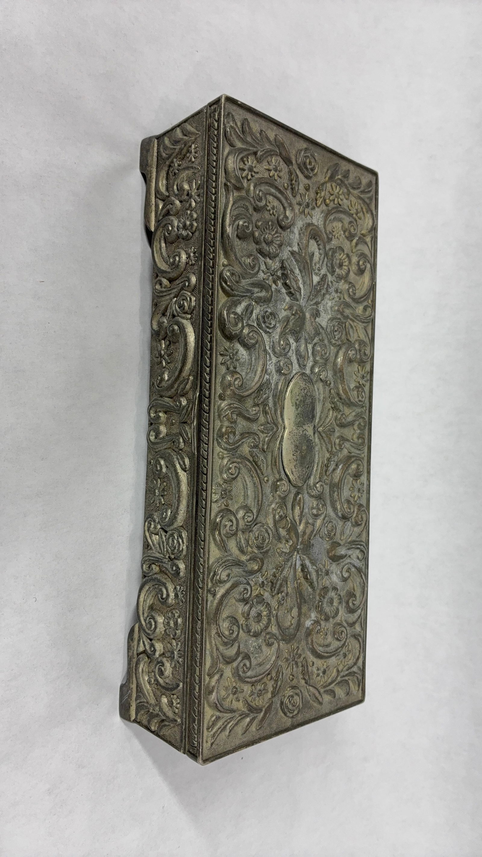 Godinger Silver Elaborate Jewelry Chest (1 of 9)