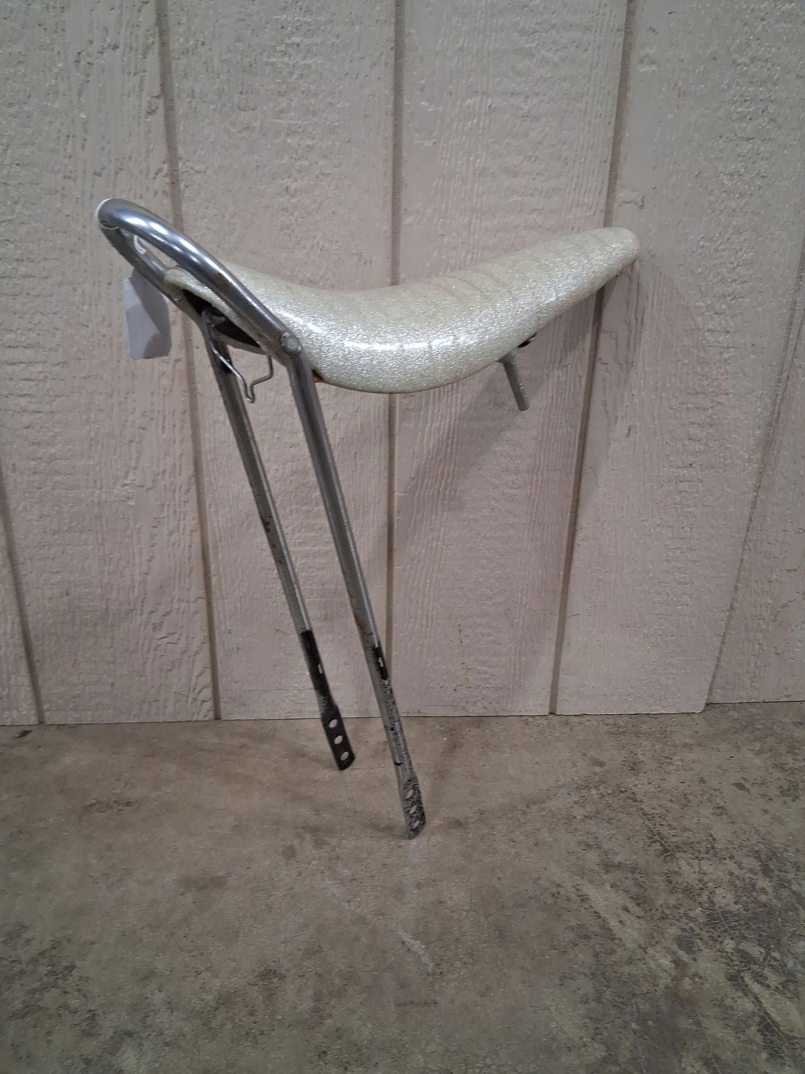 Persons Vintage Bicycle Banana Seat w/ Rail (1 of 4)