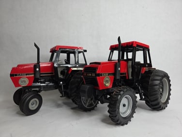 Ertl Case International 2594 & 3294 WF Tractors w/ Cab Special 1985 Collector Editions