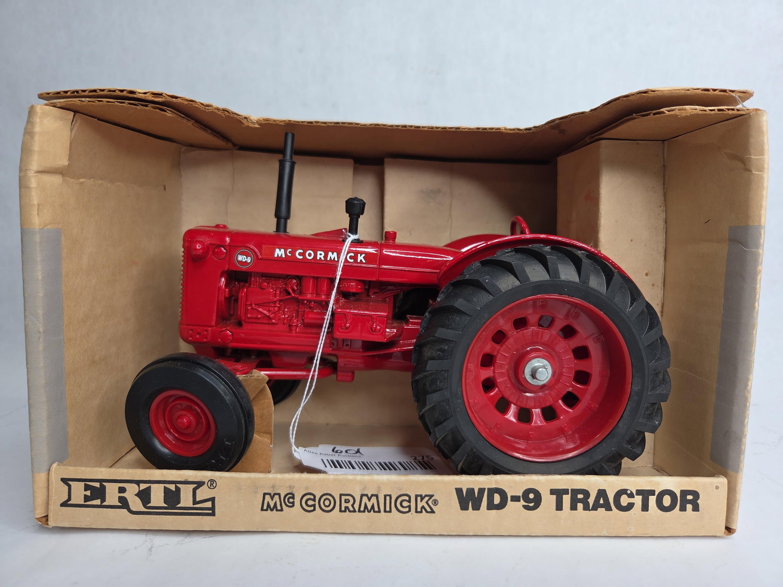 Ertl McCormick WF WD-9 Tractor (1 of 7)