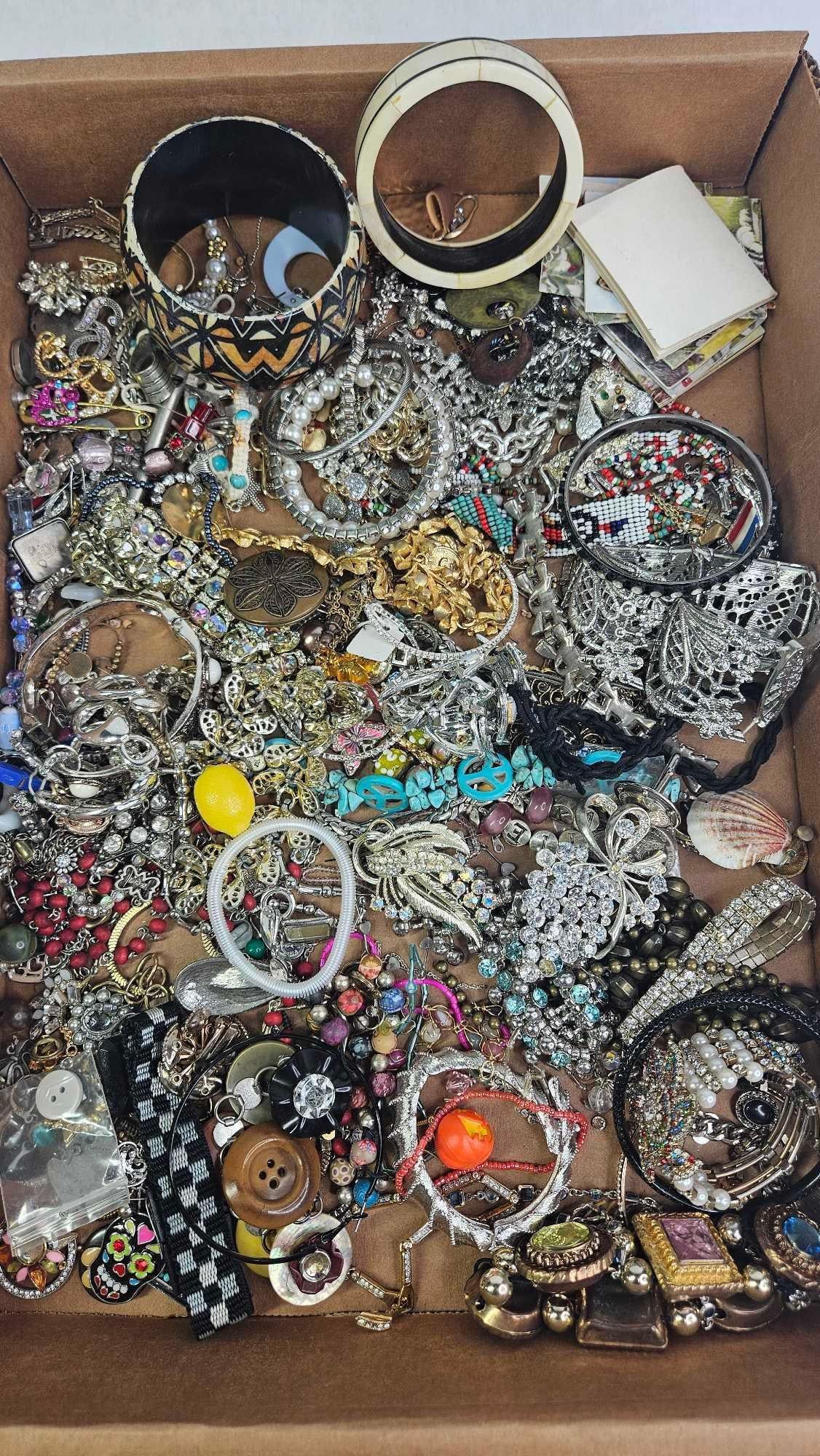 Brooches, Cufflinks, Bracelets, and Misc Jewelry (1 of 10)