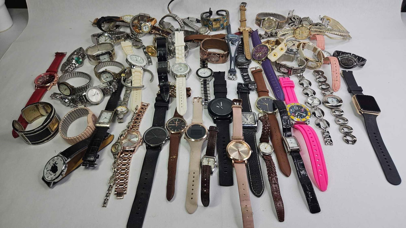 Mens & Womens Wrist Watches (1 of 14)