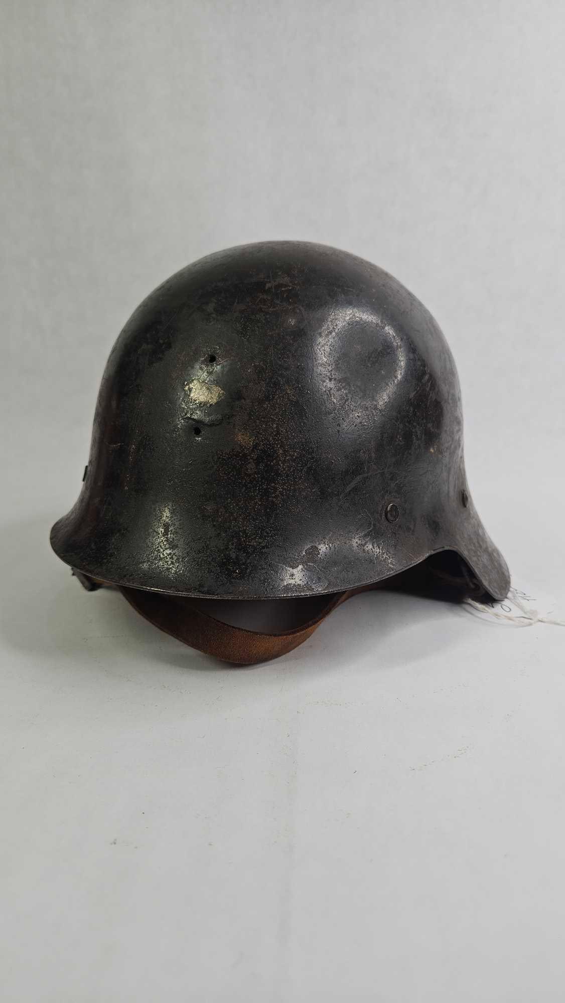Spanish Military M26 Helmet (1 of 5)