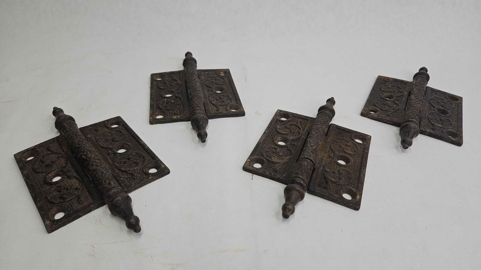 Early Victorian Style Door Hinge Lot of 4: This great door hardware lot includes 4 beautifully ornate scroll style hinges