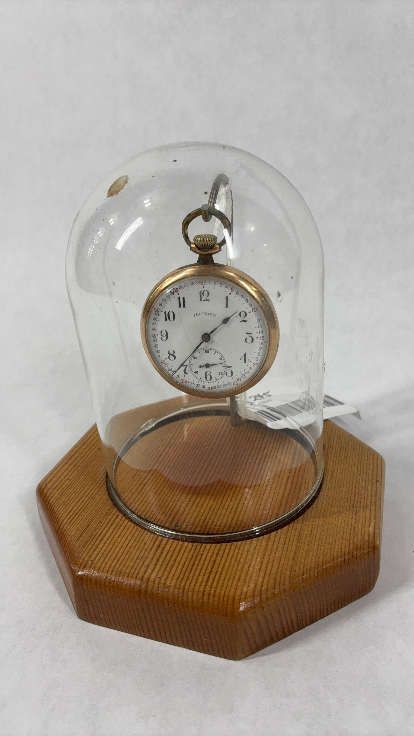 Illinois Rail Road 23 Jewel 60 HR 25 Year Gold Filled Case Monogram EM: Good working condition in display stand