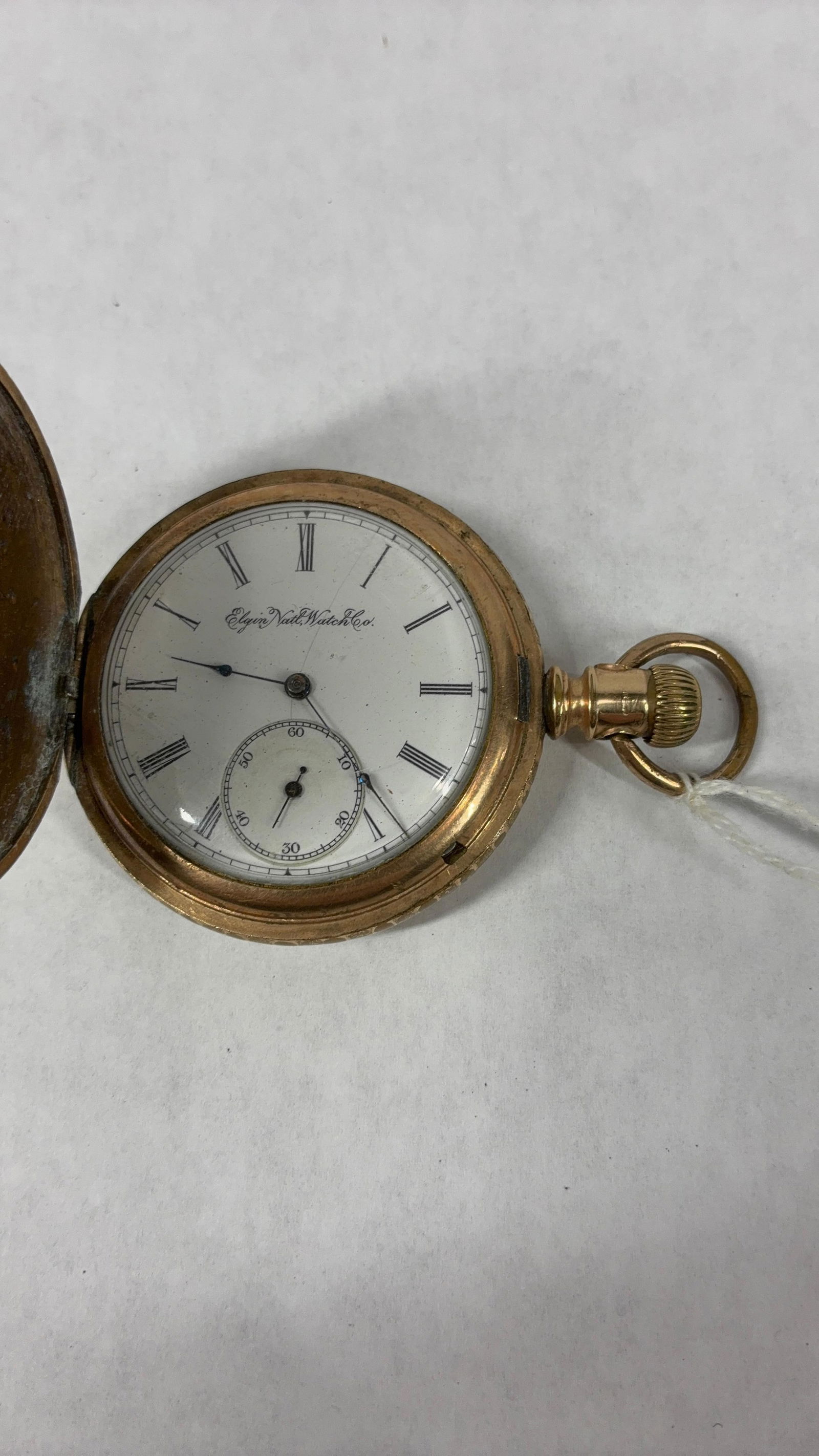 Elgin Nat. Watch Co. Mens Decorated Gold Case Pocket Watch (1 of 7)