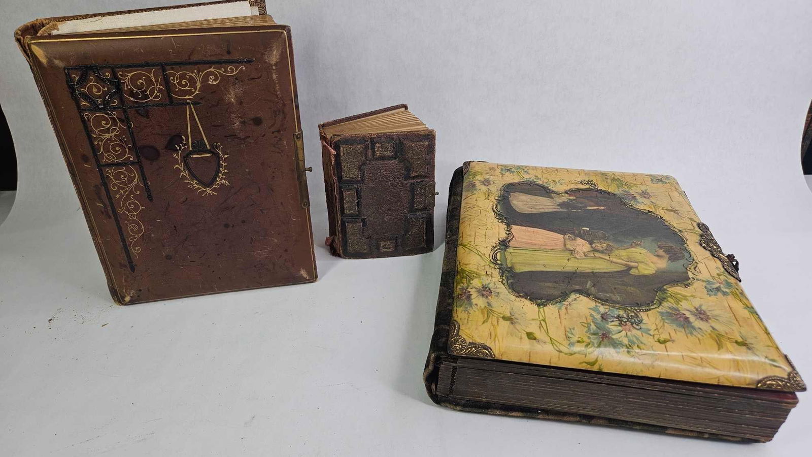 1800's Carte-de-visite CDV's, Cabinet Cards and More in Early Victorian Albums (1 of 18)