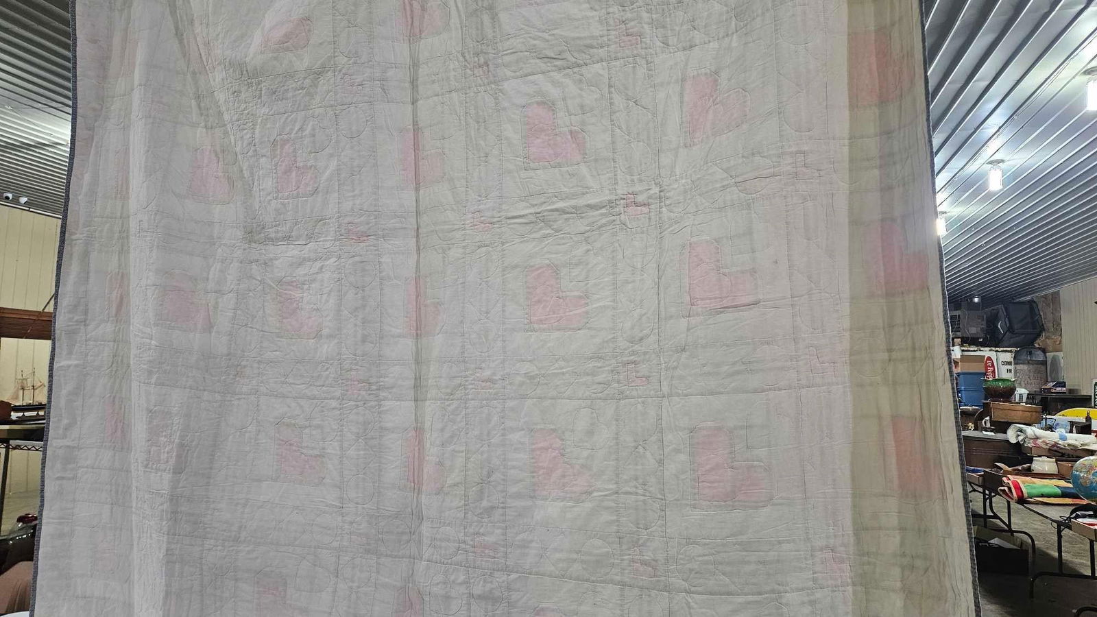 Hand Stitched Heart Square Pattern Quilt - 6