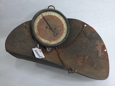 Universal Landers Frary & Clark 20 Lb. Hanging Store Feed Scale