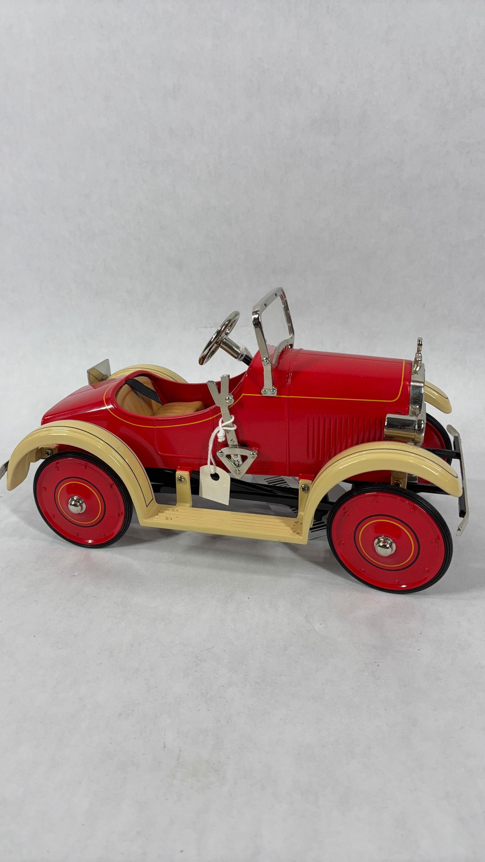 Kiddie Car Classics 1926 Steel Craft Roadster Miniature Pedal Car (1 of 7)