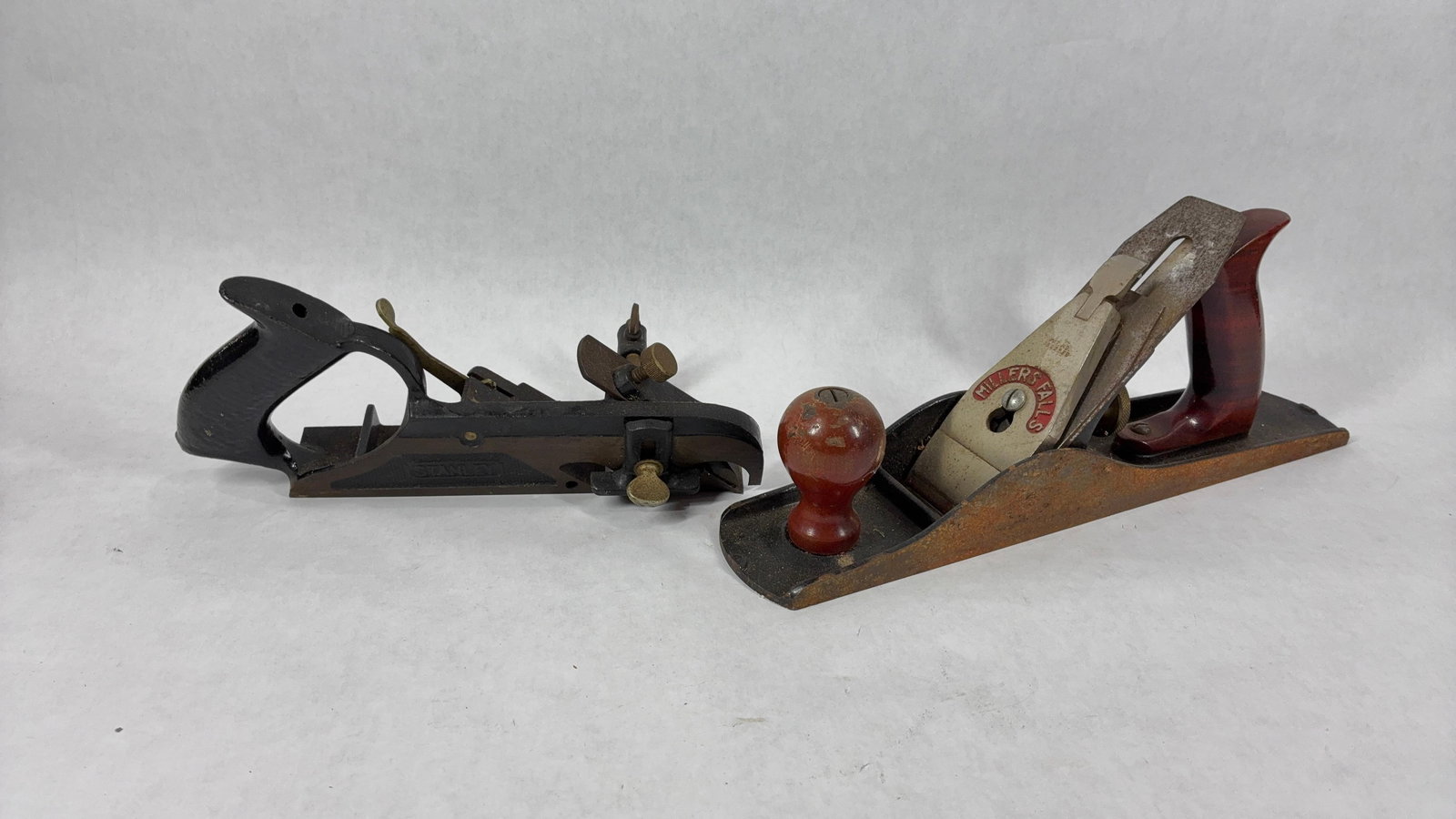 Miller Falls and Stanley No. 78 Smooth Bottom Wood Working Planes (1 of 8)