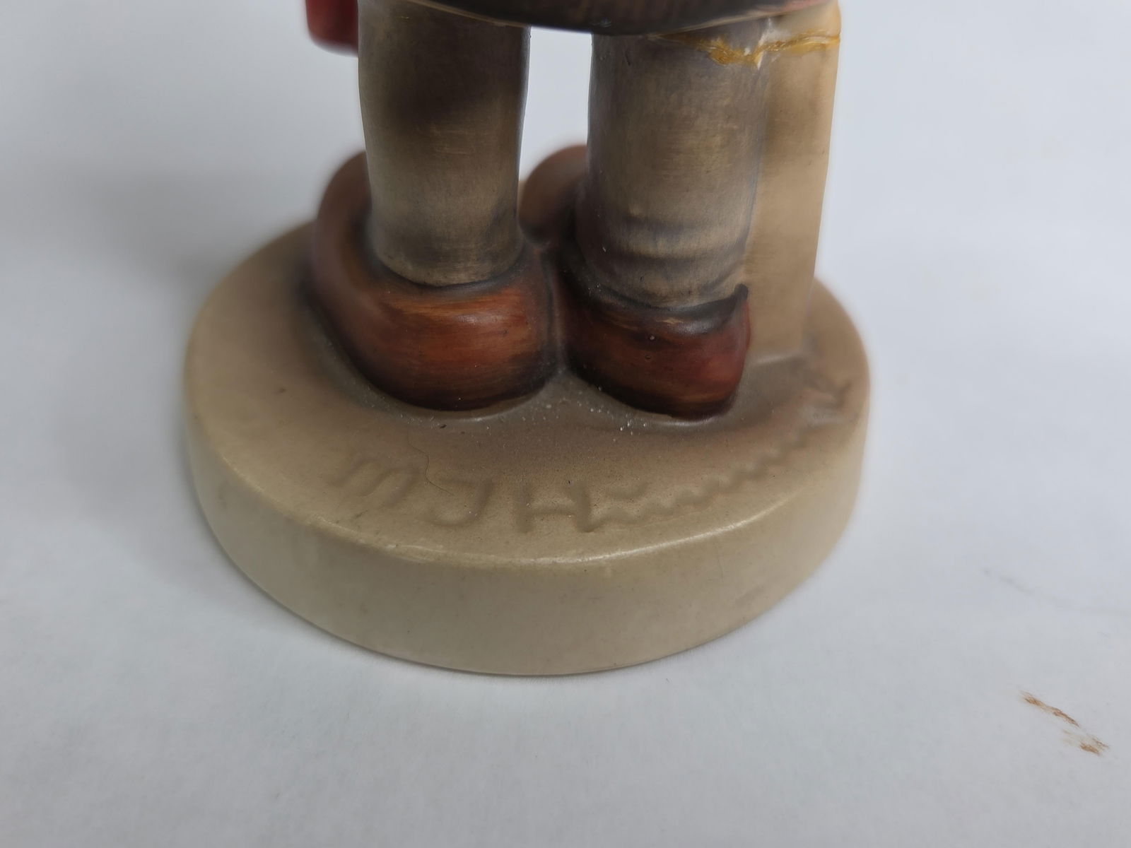 Goebel Porcelain Figural Lot Inc. 10 Various Early Hummel and More Figurines Some Signed - 11