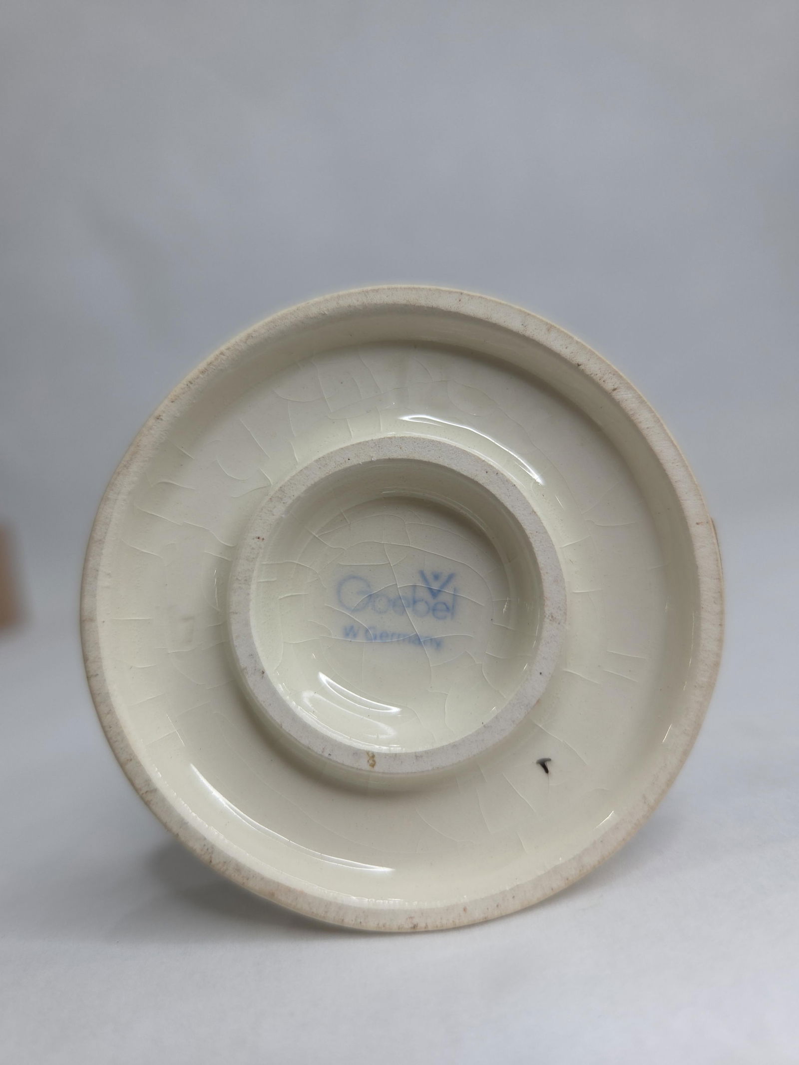 Goebel Porcelain Figural Lot Inc. 10 Various Early Hummel and More Figurines Some Signed - 16