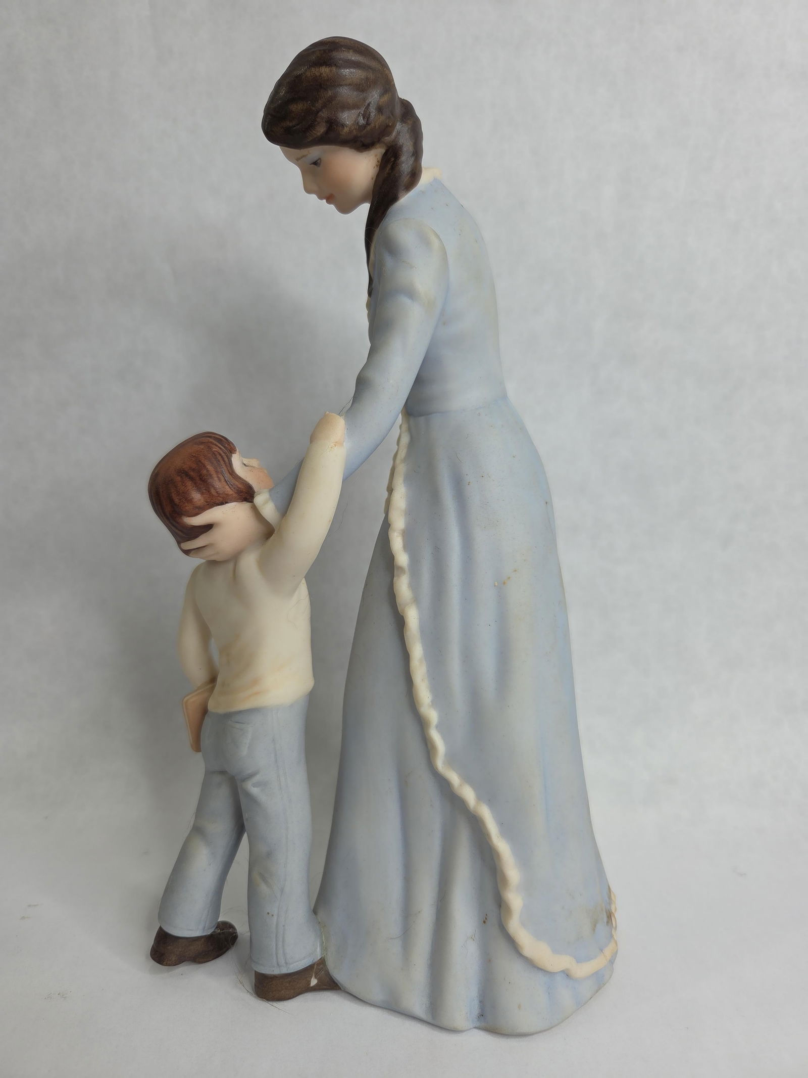 Goebel Porcelain Figural Lot Inc. 10 Various Early Hummel and More Figurines Some Signed - 3