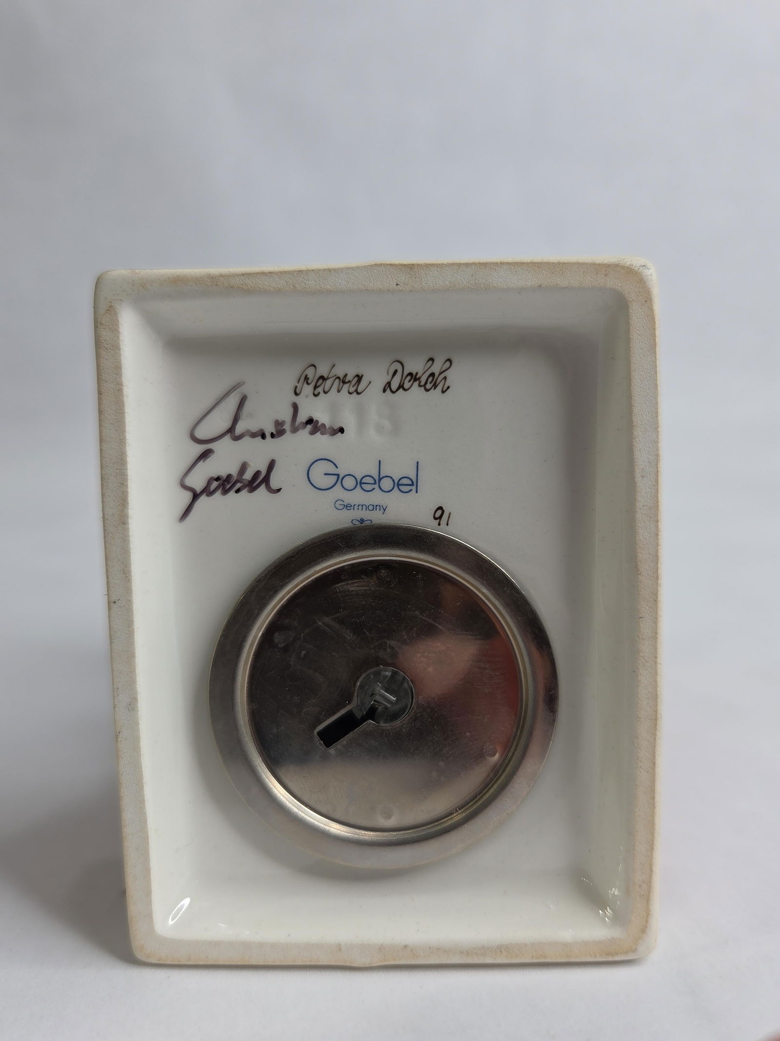 Goebel Porcelain Figural Lot Inc. 10 Various Early Hummel and More Figurines Some Signed - 8